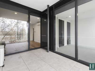 325 / 139-149 Boundary Road, North Melbourne