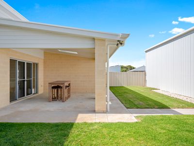 5 Linnell Drive, Beachport