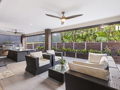 9 Sunnybrook Drive, Wheelers Hill
