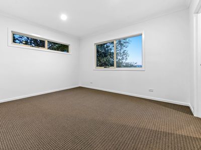 3 / 8 Hair Court, Beaconsfield