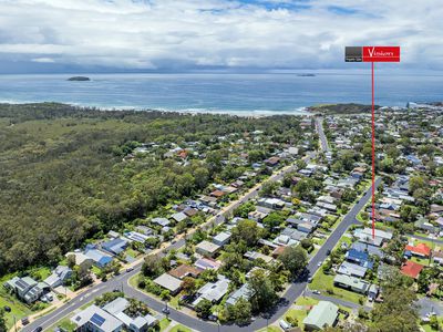 24 Lights Street, Emerald Beach