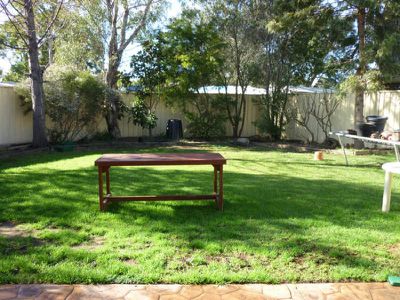 4 Fraser Crescent, Albion Park