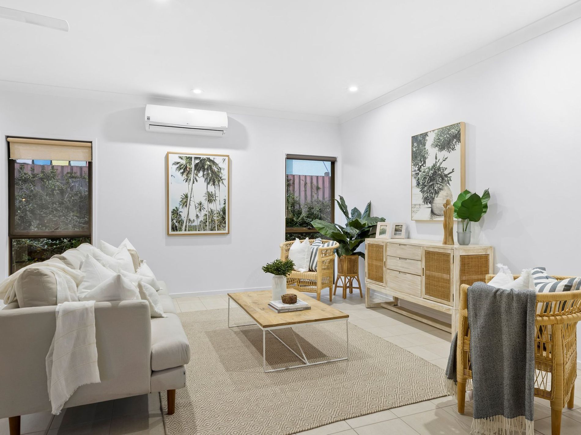 15 Hawksbury Crescent, Wakerley