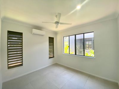 40 Seaside Parade, Palm Cove