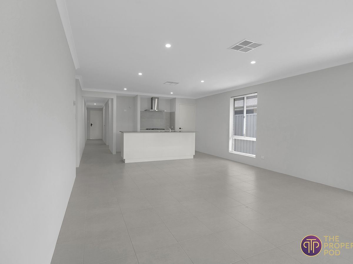 28 Hackney Loop, Byford