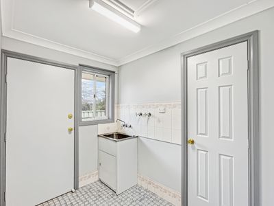 4 Westminster Court, Dubbo