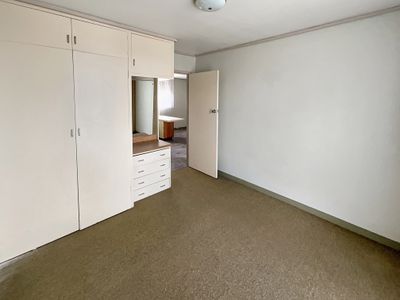 2 / 1C George Street, Horsham