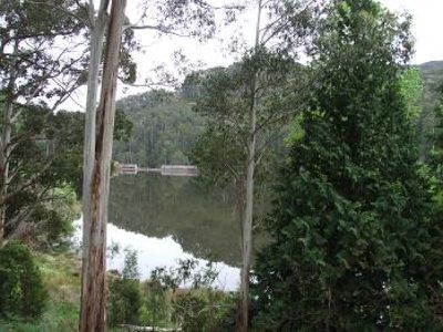 27 Lakeside Drive , Bogong