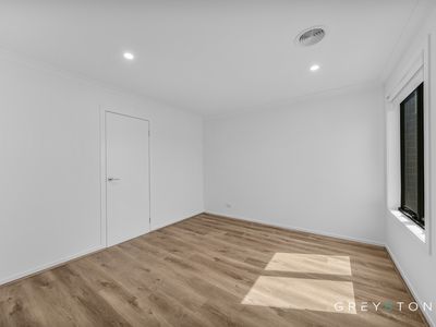19 Orange Drive, Fraser Rise