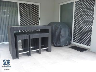1 / 67 Dennis Road, Springwood