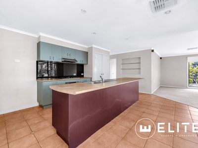 13 The Oval, Berwick