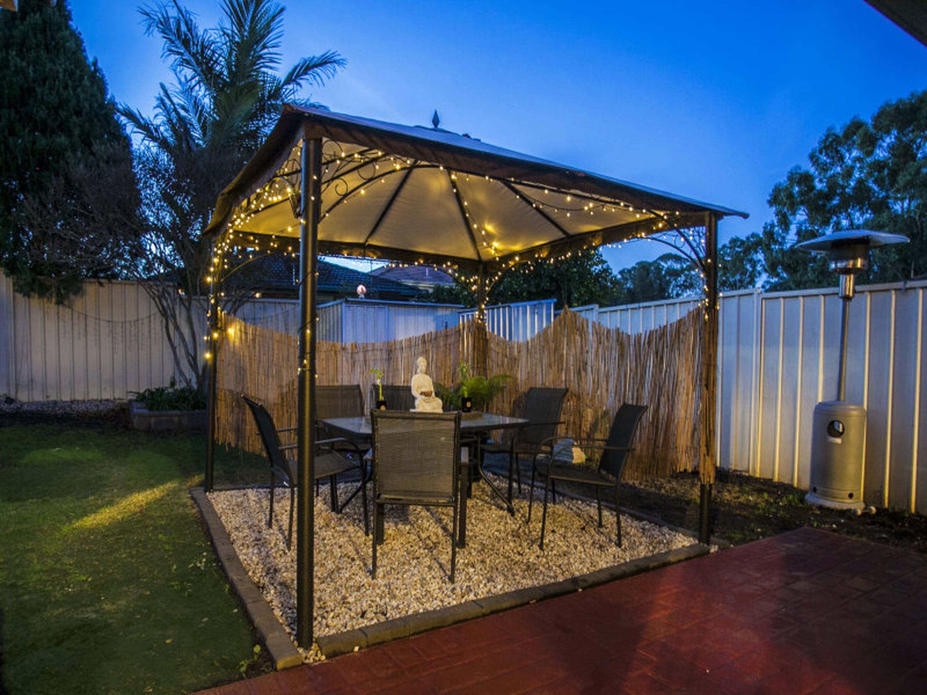 3 Viola Place, GLENMORE PARK
