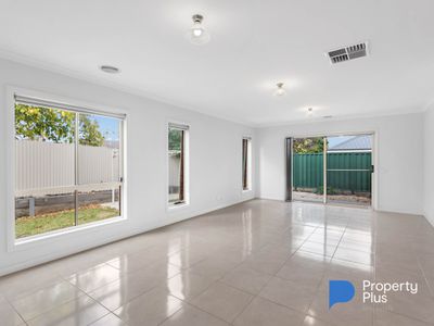 1 / 9A Prouses Road, North Bendigo
