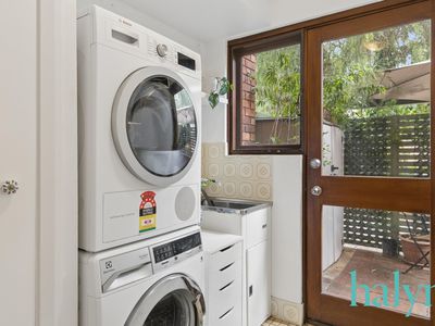 2 / 11 Heytesbury Road, Subiaco