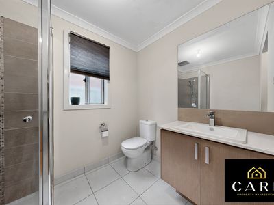 14 Stark Circuit, Cranbourne East