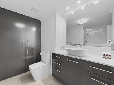 70 / 29-39 Woodroffe Ave, Main Beach