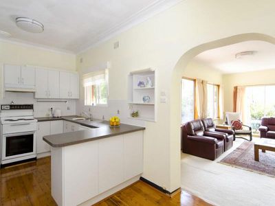 6 Chatham Place, North Turramurra