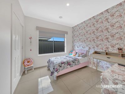 17 Millicent Drive, Craigieburn