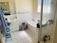 8 / 9  Bayside Court, Thorneside