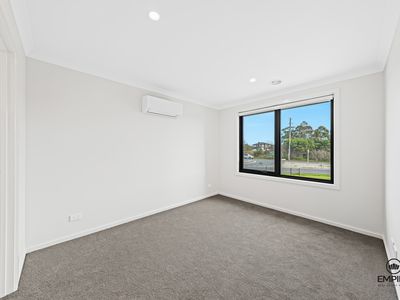 25 Darwinia Avenue, Clyde