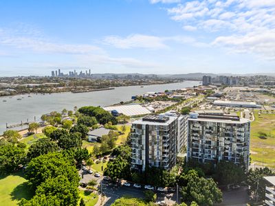 10414 / 320 MacArthur Avenue, Hamilton