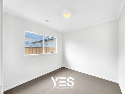 96 Clara Drive, Clyde North