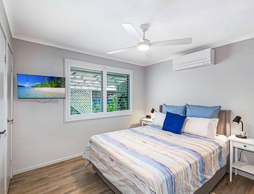 Newly Renovated in Old Tewantin image 7
