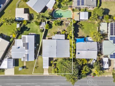 1019 Scenic Highway, Kinka Beach