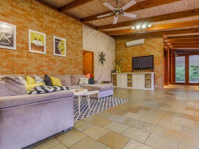 42 Whitecliffs Road, Rye
