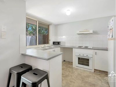 2 / 21 Fortune Street, Coomera