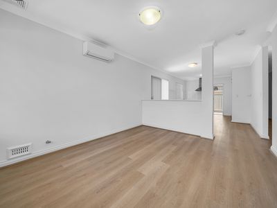 8 / 27-29 Mosaic Street East, Shelley