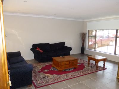 98 Wentworth Street, Oak Flats