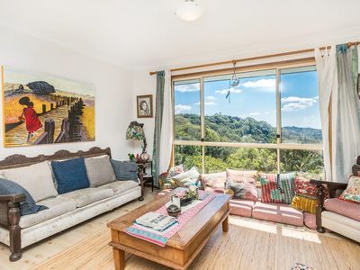 50 Tongarra Drive, Ocean Shores