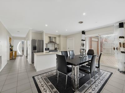 8 Light Fingers Street, Kurunjang