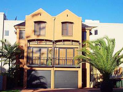 10 Blacket Street, North Wollongong