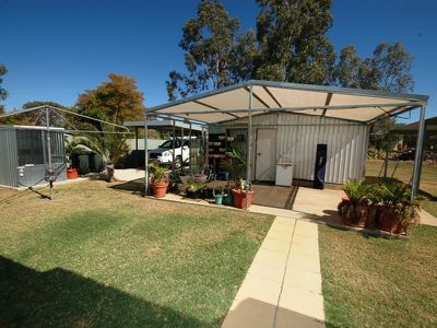 107 Cassowary street, Longreach