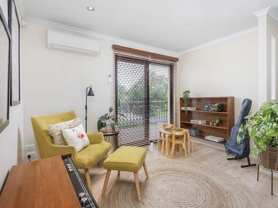 75 Alexandrina Cct, Forest Lake