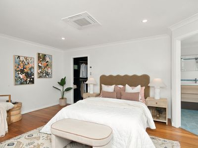 189 Coopers Lane West, Main Arm
