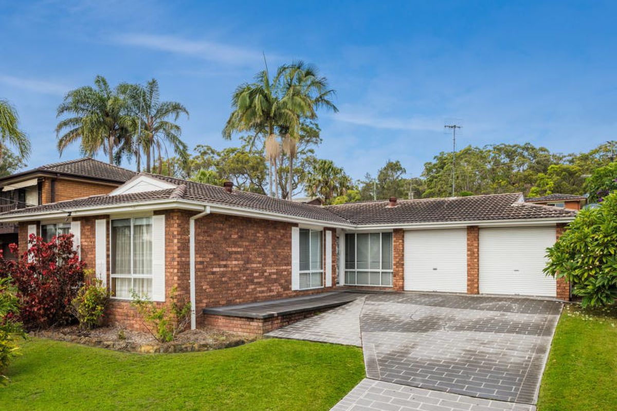 12 Maree Boulevard, Killarney Vale