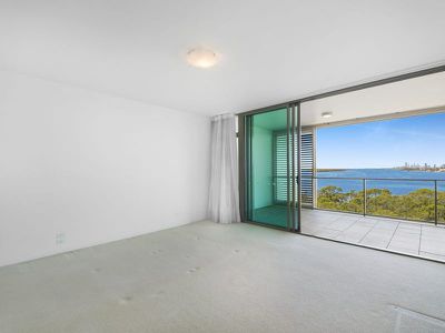 29605 / 2 Ephraim Island, Paradise Point