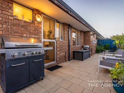 7 / 4 Lee Place, Noranda