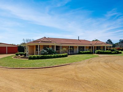 1R Trilby Drive, Dubbo