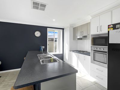 87 Linda Drive, Dubbo