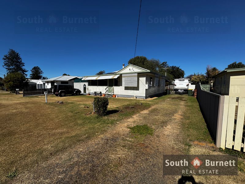 17 James Street, Kingaroy
