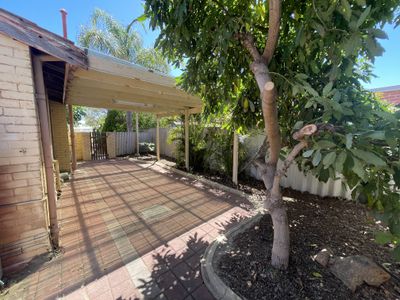 30 Selsey Way, Balga