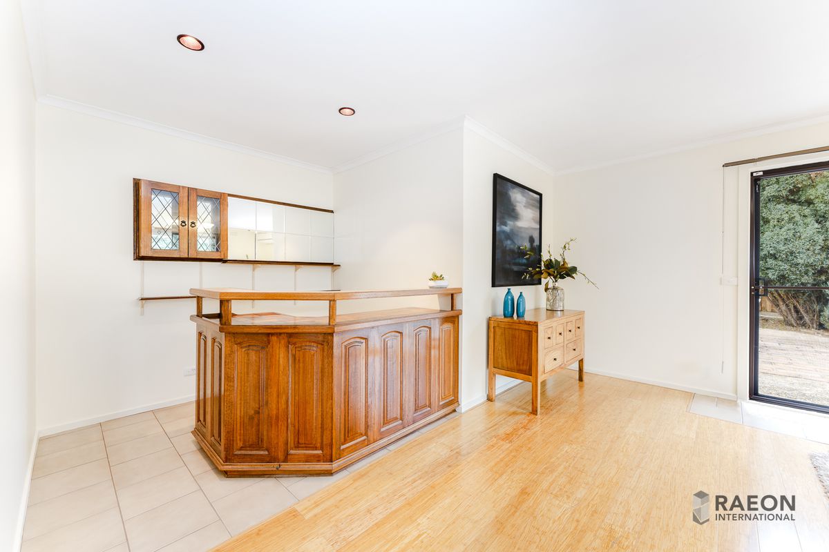 8 Edmund Rice Parade, Watsonia North