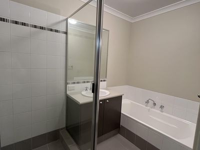 10B Baldwin Link, Butler