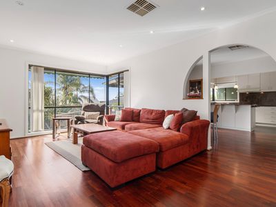 8 Dahlia Street, Dromana