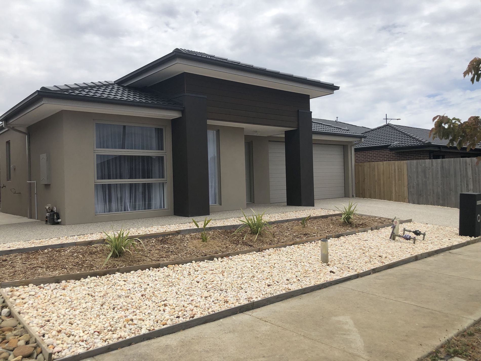 6 Snedden Street, Armstrong Creek