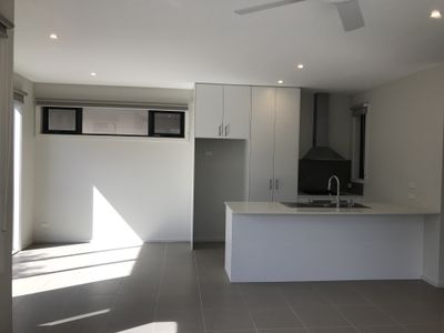 3 / 10 Monteith Street, Altona North